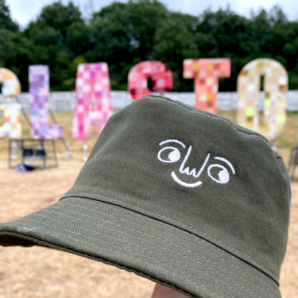 Hat's Hats 3 - Smiley Pal